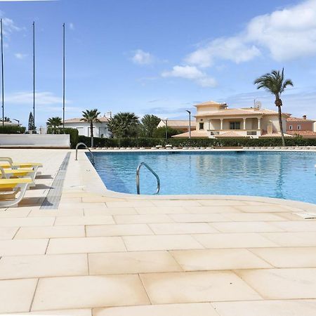 Apartamento Palmeira Gale - Beach - Pool - By Bedzy Албуфейра Экстерьер фото